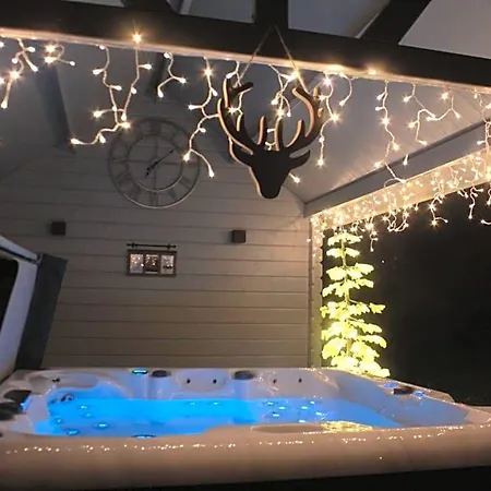 Maison Durbois 3* دربي